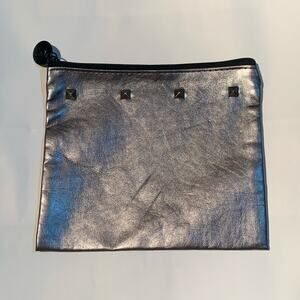 FREE with a purchase! Bundle Me with a purchase & get this Ipsy Pouch for FREE!